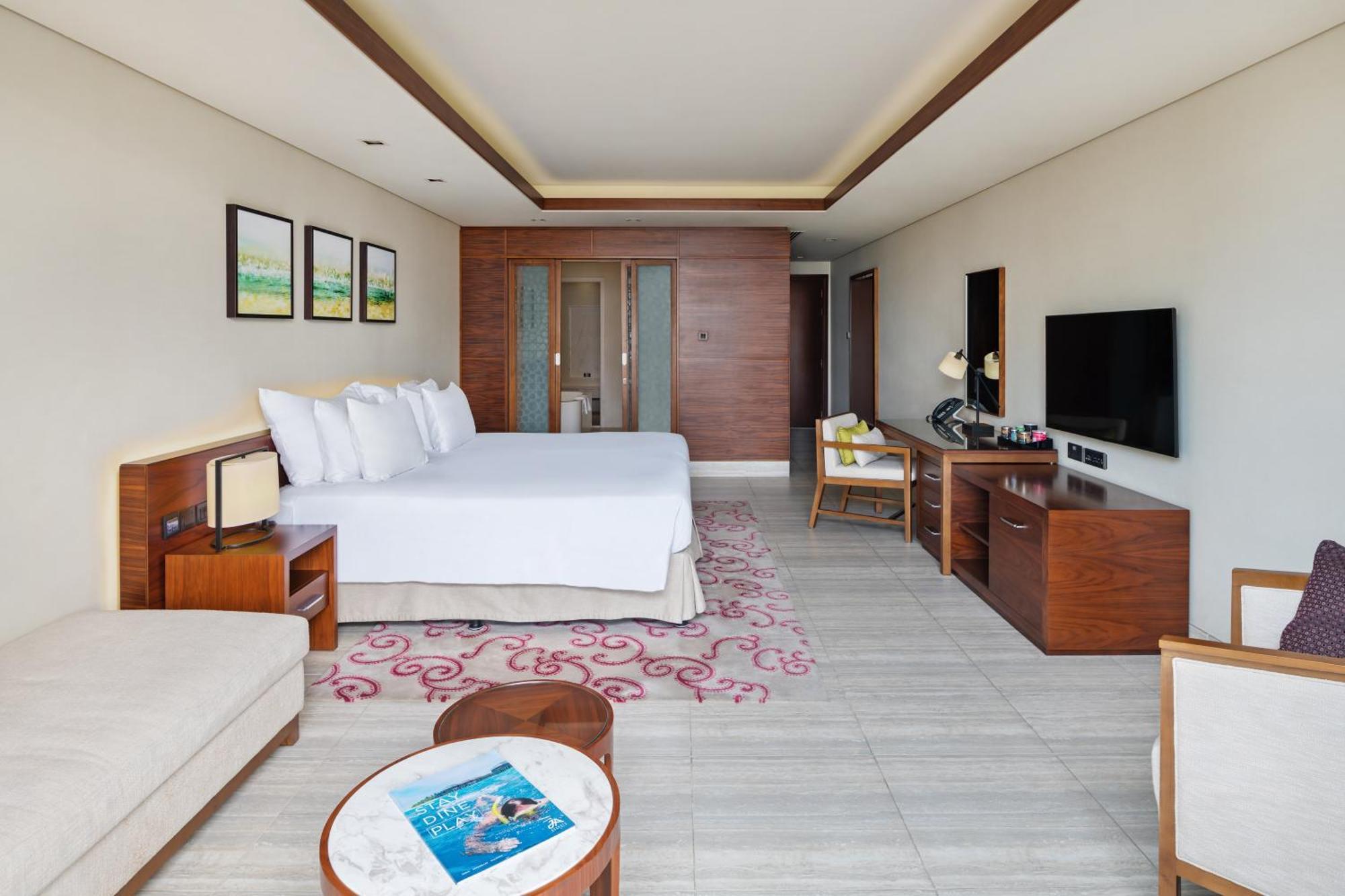 Sea View Residence Junior Suite Lounge Access & Butler Service